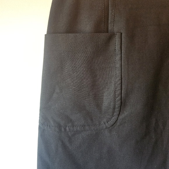 *2 For $30* LOFT mini with patch pockets. Size 10 - Picture 2 of 3